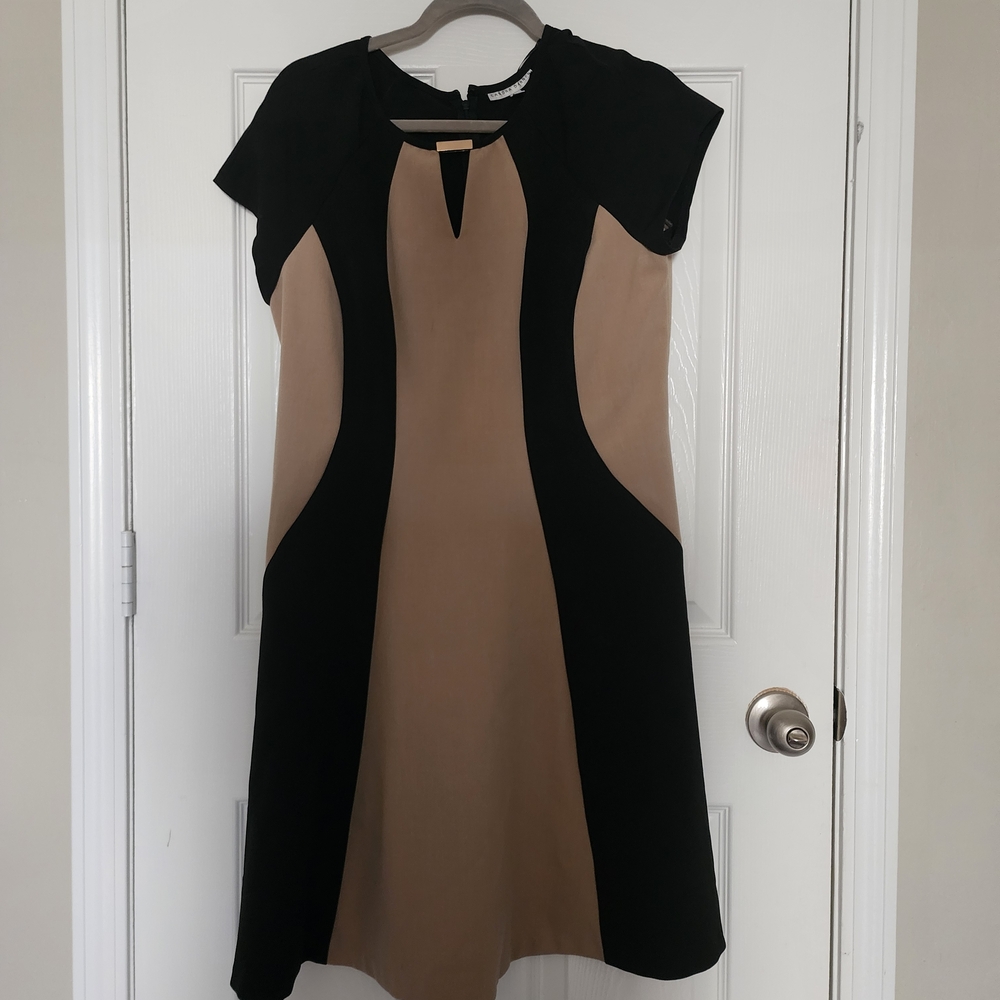Sandra Darren Black and Taupe Panel Midi Dress with Keyhole